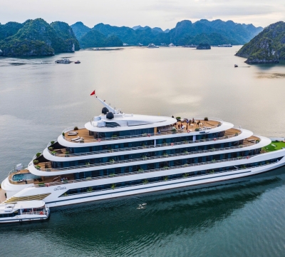 Sea Stars Cruise Ha Long  5* ( 2 day 1 night ) 